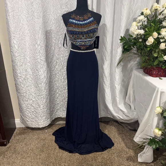 Navy Blue Beaded Top Prom Dress Style 90915 Size 2 Elegant Formal Sherri hill Navy Blue Beaded Top Prom Dress Style 90915 Size 2 Elegant Formal Sherri hill